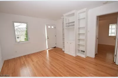 27 Grant Ave, New Providence, NJ 07974 - Photo 3