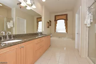 3 Sky View Dr, North Haledon, NJ 07508 - Photo 27