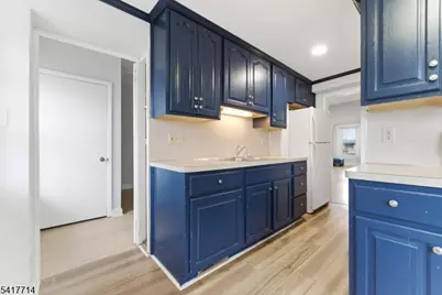 575 Memorial Pkwy, Phillipsburg, NJ 08865 - Photo 3