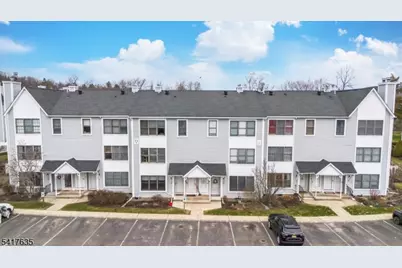 54 Burlington Ct, Hamburg, NJ 07419 - Photo 23