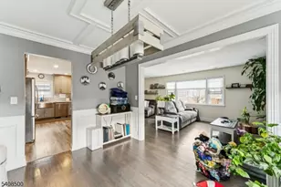 76 Elmwood Terrace, Linden, NJ 07036 - Photo 9