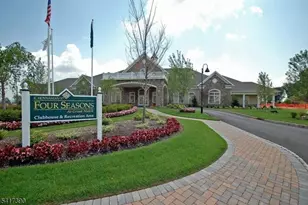 8 Quartz Way, Woodland Park, NJ 07424 - Photo 19