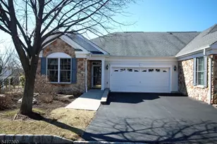 8 Quartz Way, Woodland Park, NJ 07424 - Photo 1