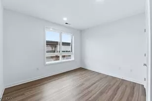 37 Orange Rd, Montclair, NJ 07042 - Photo 5