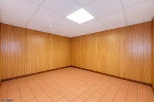 154 Roseland Ave, Caldwell, NJ 07006 - Photo 17