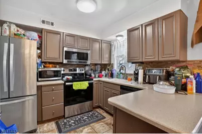 150 Paulison Ave #16, Passaic, NJ 07055 - Photo 3