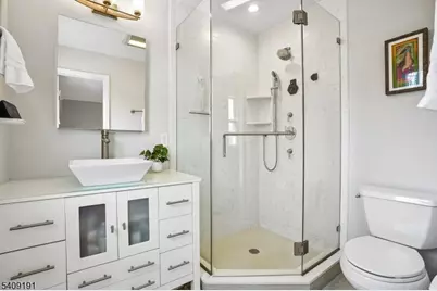 17A Glenside Rd, South Orange, NJ 07079 - Photo 25