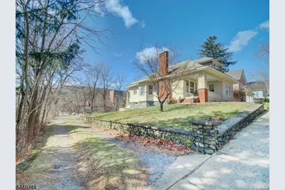 14 Clinton St, Newton, NJ 07860 - Photo 29