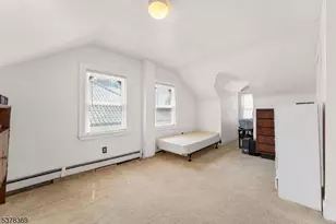 78 Girard Pl, Newark, NJ 07108 - Photo 29