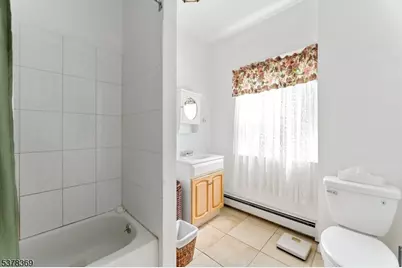 78 Girard Pl, Newark, NJ 07108 - Photo 23