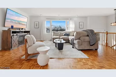 22 Elizabeth Ct, Bloomfield, NJ 07003 - Photo 3