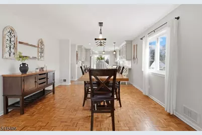 22 Elizabeth Ct, Bloomfield, NJ 07003 - Photo 5