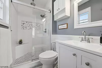 22 Elizabeth Ct, Bloomfield, NJ 07003 - Photo 17