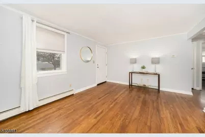 26 Greendale Ave, Pequannock Township, NJ 07444 - Photo 5