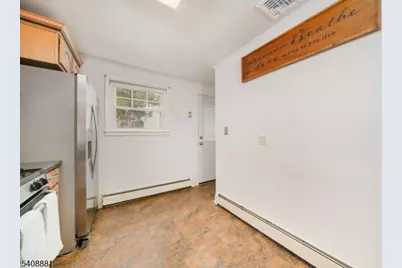 26 Greendale Ave, Pequannock Township, NJ 07444 - Photo 9