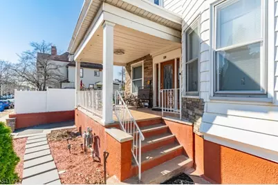 328 E 30th St, Paterson, NJ 07504 - Photo 27