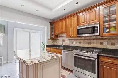 328 E 30th St, Paterson, NJ 07504 - Photo 9