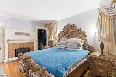 328 E 30th St, Paterson, NJ 07504 - Photo 13