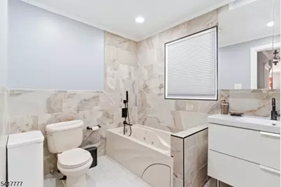 328 E 30th St, Paterson, NJ 07504 - Photo 15