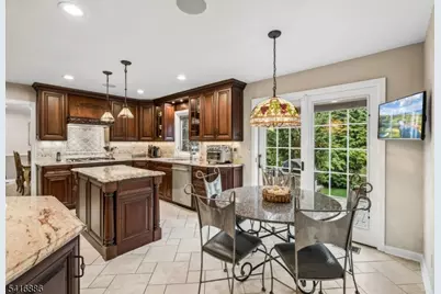 12 Troy Dr, Livingston Twp., NJ 07039 - Photo 11