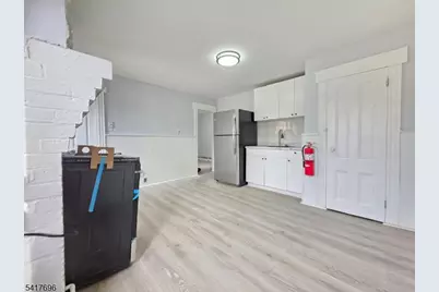 8 Lincoln Ave #2, Kearny, NJ 07032 - Photo 3