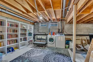 1403 Moonlight Ct, Washington Township, NJ 07840 - Photo 23