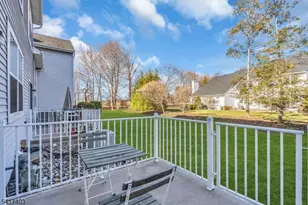 1403 Moonlight Ct, Washington Township, NJ 07840 - Photo 25