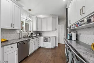 440 Brook Ave, Passaic, NJ 07055 - Photo 13