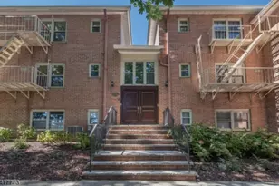 361 Claremont Ave, Montclair Twp., NJ 07042 - Photo 17