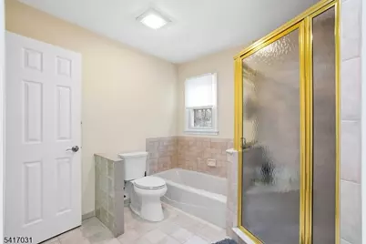 72 Lenox Rd, Wayne, NJ 07470 - Photo 19