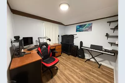 901 Chestnut Path, Stillwater Twp., NJ 07860 - Photo 9