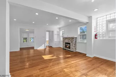 2144 Tyler St, Union Township, NJ 07083 - Photo 5