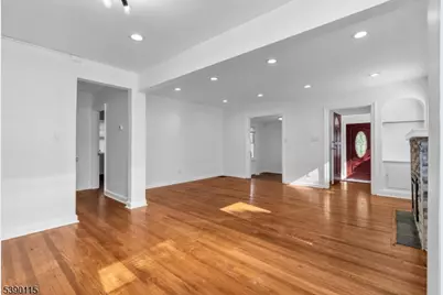 2144 Tyler St, Union Township, NJ 07083 - Photo 3