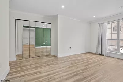 39 Boston Ct, Newark, NJ 07103 - Photo 13