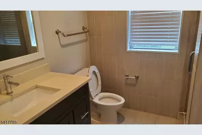 59 Willet St #5-2A, Bloomfield, NJ 07003 - Photo 7