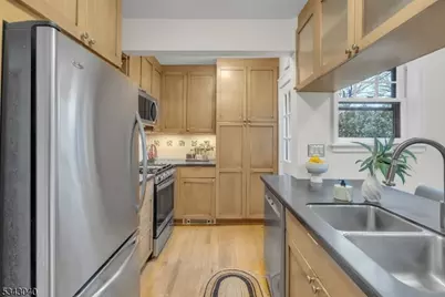 357 Tichenor Ave, South Orange, NJ 07079 - Photo 19