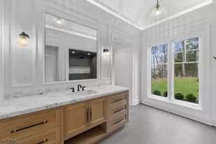 104 Chestnut Ridge Rd, Saddle River, NJ 07458 - Photo 19