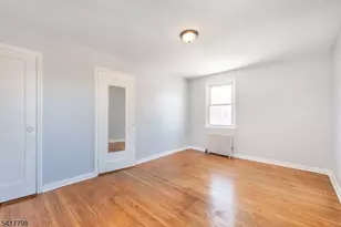 23 N Carpenter Terrace, Belleville, NJ 07109 - Photo 7