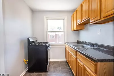 23 N Carpenter Ter #4, Belleville, NJ 07109 - Photo 9