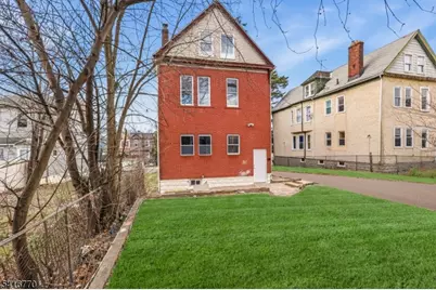 166 Maple Ave, Irvington, NJ 07111 - Photo 3