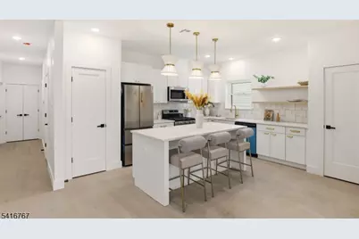 203 Maple Ave, Irvington, NJ 07111 - Photo 9