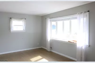 118 Hobart Ave, Rutherford, NJ 07070 - Photo 7