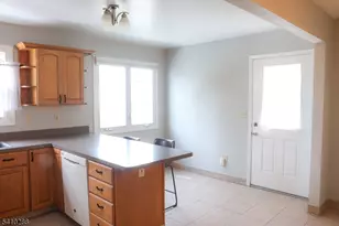 118 Hobart Ave, Rutherford, NJ 07070 - Photo 11