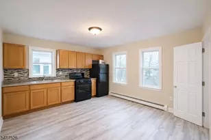 326 Mercer Ave, Roselle, NJ 07203 - Photo 1