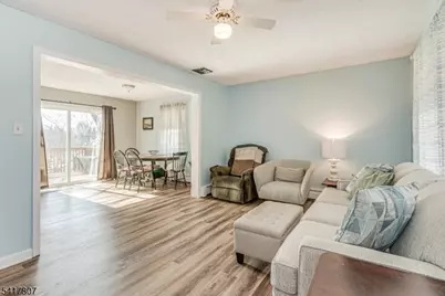 19 Lawnwood Ave, Newton, NJ 07860 - Photo 5