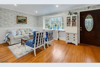 17 Frederick Pl, Hanover Township, NJ 07927 - Photo 3