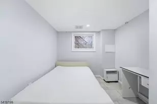 30 Arden Rd, Livingston, NJ 07039 - Photo 31