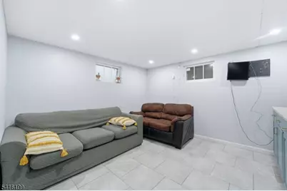 30 Arden Rd, Livingston, NJ 07039 - Photo 29