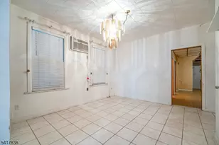 390 Lafayette St, Newark, NJ 07105 - Photo 5