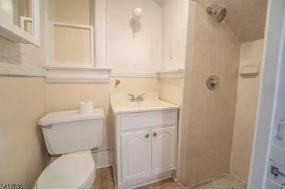 390 Lafayette St, Newark, NJ 07105 - Photo 31